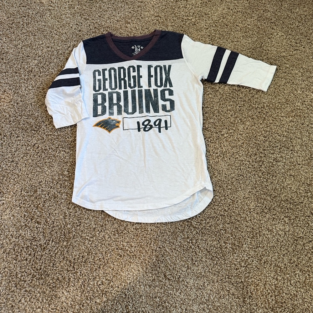 George Fox Bruins Women’s Small 3/4 Sleeve Slight V neck tee shirt. Blue&white